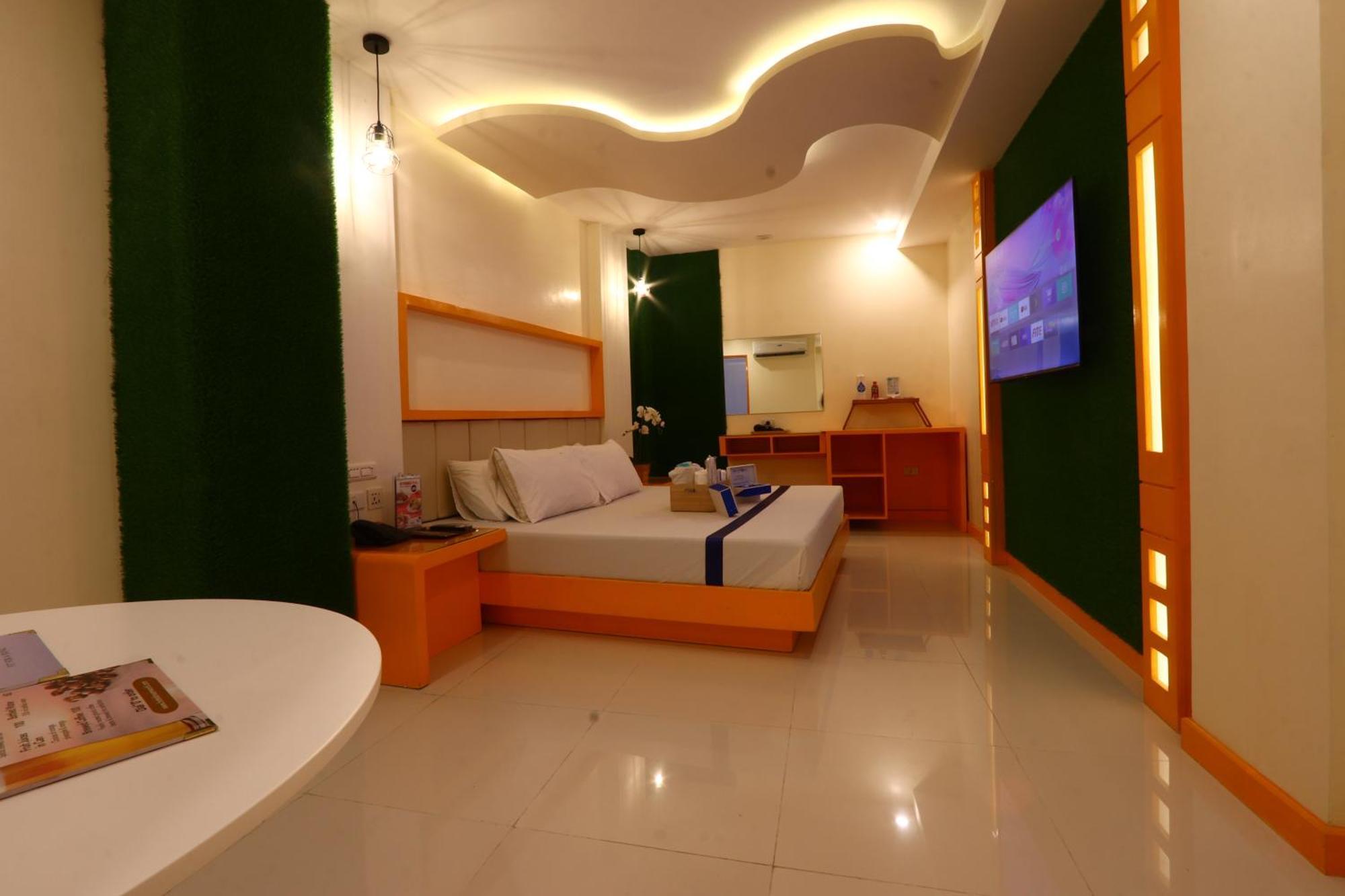 Hotel Dreamworld East Ortigas Pasig City ภายนอก รูปภาพ